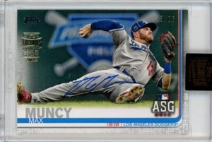 2019 Topps Update / 2022 Topps Archives Signature Series Max Muncy AUTO /86 - Picture 1 of 2