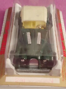 MORGAN 261 HUNTER GREEN/WHITE BY MAJORETTE, MADE IN FRANCE ,NIOB STUNNING, 3" - Picture 1 of 12