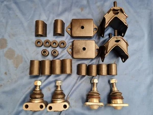 JAGUAR FRONT SUSPENSION REBUILD KIT FITS MARK 2, S-TYPE, 420 & DAIMLER V8 FSK2 - Picture 1 of 1
