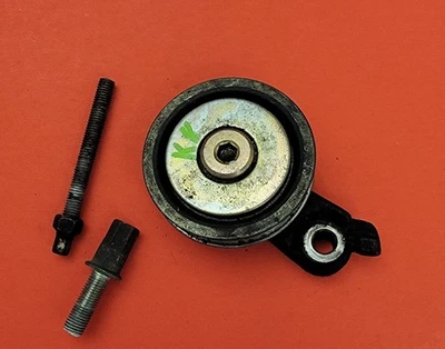 94-01 ACURA INTEGRA AC COMPRESSOR BELT TENSION PULLEY ARM IDLER OEM K8 - Image 1 of 4