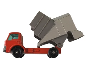 Matchbox Lesney Ford Refuse Truck No. 7 Vintage Red Diecast Trash Garbage Car - Picture 1 of 8