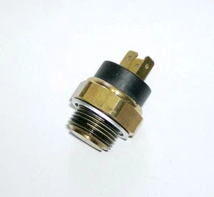 ALFA 33 / 1.8 DS PEUGEOT 205 DS GOLF CABRIO 1.6 TERMOCONTATTO VENTOLA 75620 - Imagen 1 de 3