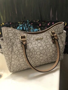 Calvin Klein Purse  - Picture 1 of 22