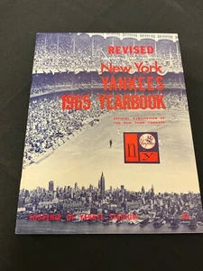 1965 New York Yankees Yearbook - Picture 1 of 6