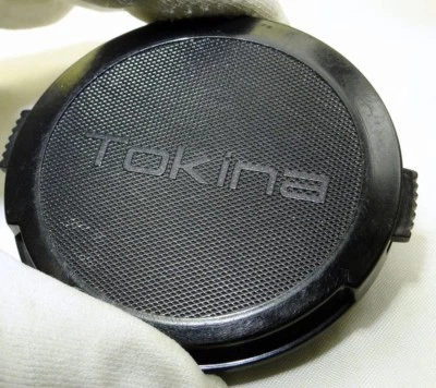 Lens Front Cap Tokina 62mm snap on type  - Image 1 of 4
