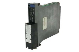 Schneider Electric TSXADT203 Refurbished Control Module - Picture 1 of 4