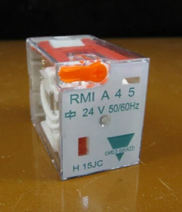 CARLO GAVAZZI RMIA 4 5 24VAC 4 POLE Relay RMIA4524VAC - Picture 1 of 1