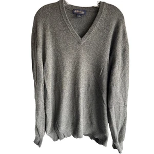 Brooks Brothers XL Gray Italian Cashmere V-Neck Knit Sweater Mens - Picture 1 of 6