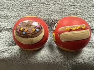 Lot of 2 - MAX Build More Snacks Series 1 Capsule - Donut & Hot Dog - Picture 1 of 6