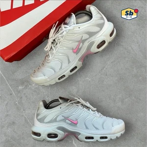 NIKE TN AIR MAX PLUS | BLANCO ROSA RISE | HF0107-100 | REINO UNIDO TALLA 9,5 | NUEVAS | - Imagen 1 de 6