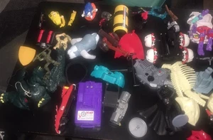 Vintage 90s-2000s Mixed Accessories & Action Figure Parts Pieces Toy (Only Parts - Picture 1 of 8
