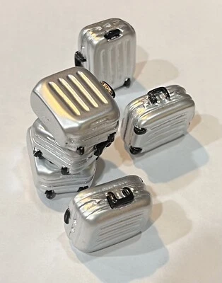 Silver  / Black Luggage Set 6 Pc "Aluminum" Style 1/24 Scale G Scale Diorama - Image 1 of 2