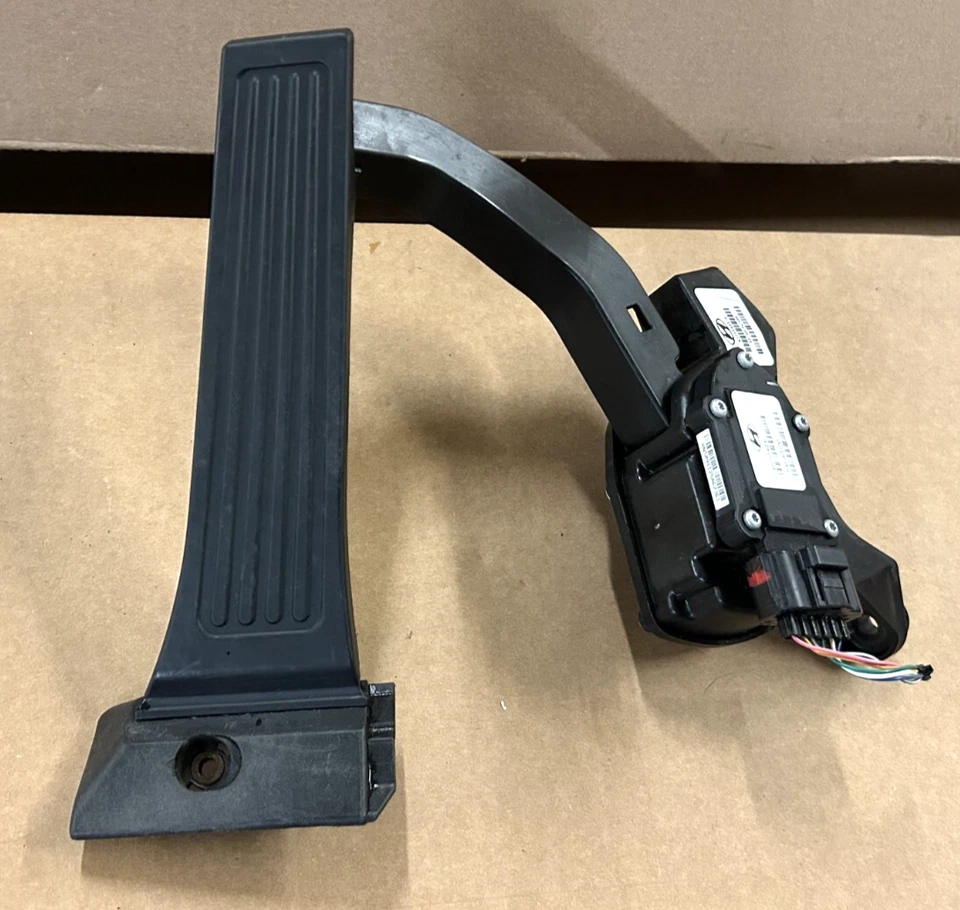 Hyundai Sonata 2011 pedal de acelerador 2011-2014 Foto 1 de 4