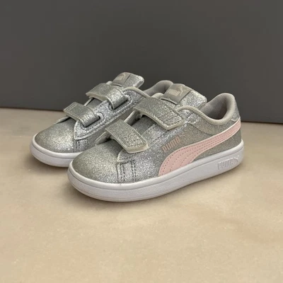 Zapatillas deportivas PUMA Smash 3.0 Glitz Glam V sin cordones para niñas pequeñas talla 8 plateadas brillantes Foto 1 de 4