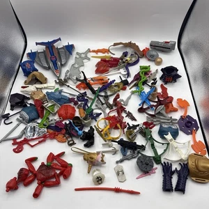 HUGE Lot Of Vintage He-Man Masters Of The Universe Accessories - Picture 1 of 18