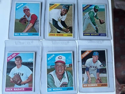 Lote de tarjetas de béisbol Topps 1966 Foto 1 de 3