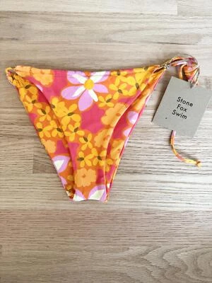Parte inferior Stone Fox Swim Lei Lei - Estampado floral vibrante Foto 1 de 4