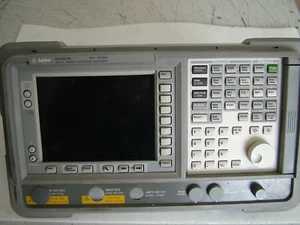 Pannello frontale Agilent per E4407B come nuovo P0164 - Foto 1 di 8