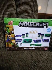 Minecraft Birthday Party Kits for 8 Guests 40 Pcs Total Plates Napkins Cups - Picture 1 of 7