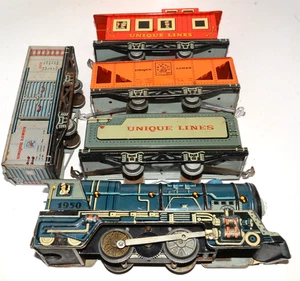 Unique Art #1950 Tin Litho Steam Locomotive, tender and cars #3 #100 Boxcar - Picture 1 of 14