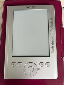 Sony PRS-300 Pocket Edition Cyfrowy czytnik e-czytnik srebrny - Zdjęcie 1 z 6