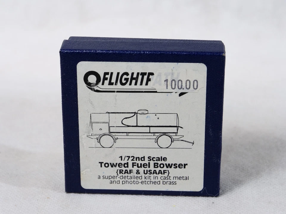 Oflightpath GB Rimorchio Carburante Bowser RAF&USAAF Kit In Metallo Nuovo 1/72 - Immagine 1 di 3