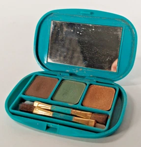 Vtg Rachel Perry Island Affair European Discovery Eye Shadow Trio Compact .16g - Picture 1 of 9