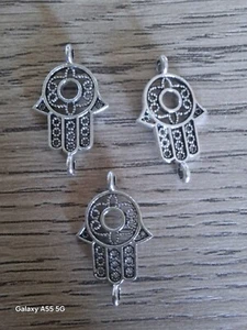 Lot de 3 breloques connecteur pour bijoux, main de fatma, environs 2.5 x 1.5 cm, - Picture 1 of 2