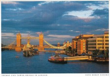 London - View of the modern city with Thames and Tower Bridge - circa 1995
