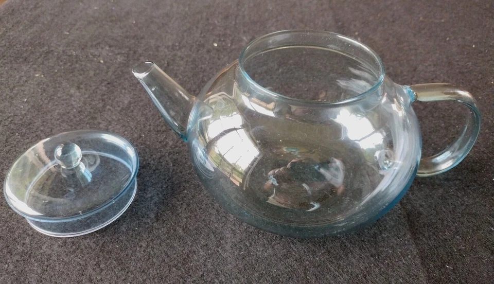 pequeña tetera de cristal para remojar, excelente estado  Foto 1 de 4