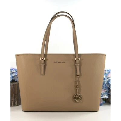 Bolso de Viaje Michael Kors Cuero Saffiano Camel Mediano Multifunción Nuevo con Etiquetas Foto 1 de 4