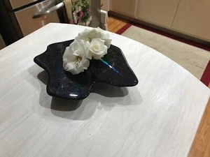 LAUGHING GLASS STUDIO ART 12x10 Dichroic Glass Freeform Vase W/ Ikebana Frog Pin - Picture 1 of 11