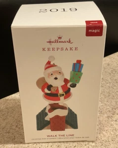 2019 Hallmark Keepsake Ornament "Walk The Line" Magic Sound Johnny Cash Song Neu im Karton - Bild 1 von 2