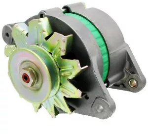 Lichtmaschine für Nissan Isuzu Subaru Hitachi LT150-45 - Bild 1 von 4