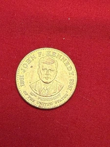 John F Kennedy Gedenkmünze Präsidenten 1963 - Bild 1 von 2