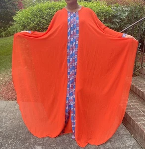 Maxi caftán naranja vibrante de gran tamaño con estampado multicolor azul caftán - Imagen 1 de 9