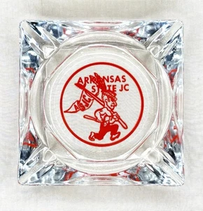 Vintage 50er Jahre ASJC Arkansas State Junior College Indianer Beebe Glas Aschenbecher - Bild 1 von 5