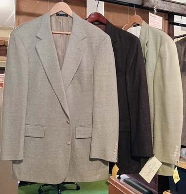 LOTE de 3 -- Lana de lino seda -- 2 chaquetas para hombre y un traje de 2 piezas Foto 1 de 4