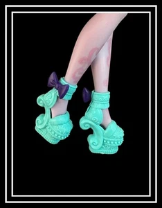 Monster High G3 Twyla Boogeyman Fearbook Teal Purple Shoes - Picture 1 of 3