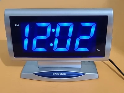 Rare Litech Model E815 Digital Alarm Clock W/ Neon Blue Display - Image 1 of 4