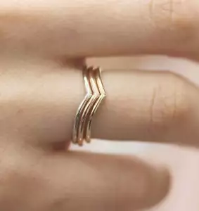 Chevron Goldring 14K Gold Gelbgold Rosegold Weißgold Vorsteckring Filigran - Bild 1 von 5