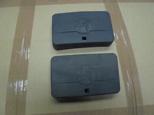 Coppia Tappo Copri Fanale Fendinebbia CM 15 X 9 ALFA ROMEO 33 ALFETTA GIULIA - Foto 1 di 3
