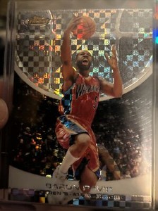 2005-06 Topps Finest Baron Davis Xfractor 097/229 SP Mint