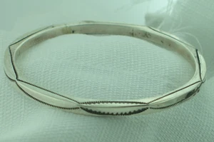 Estate Men's or Ladies Sterling TAHE Bracelet Native American Bangle - Picture 1 of 5