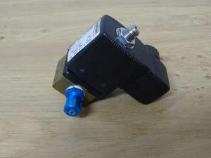 Burkert 6014 Fluid Valve - Picture 1 of 4