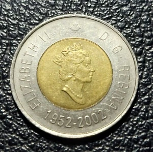 Double Date 1952 - 2002 Canada $2 Two Dollar Toonie Coin - Foto 1 di 2