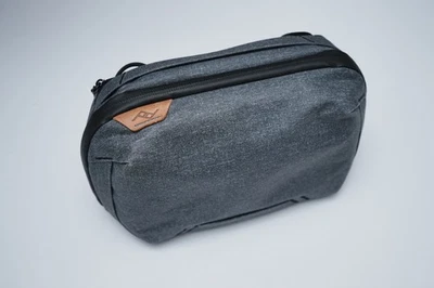Peak Design Tech Pouch Grey Travelgear Organizer Storage Bag. - Image 1 of 4