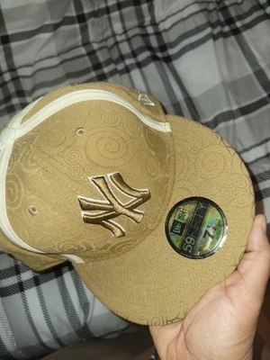 NY New Era 59fifty  7 1/2 Tan Fitted - Image 1 of 4
