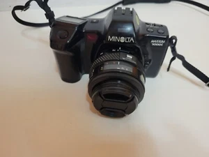 Minolta Maxxum 7000i 35mm SLR w/Minolta 35-70mm f: 1-4(22) Zoom Lens - Read - Picture 1 of 17