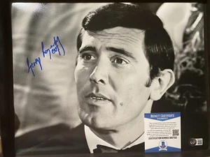 GEORGE LAZENBY SIGNED JAMES BOND 007 MAJESTY 11x14 MOVIE PHOTO BECKETT COA BAS 3 - Bild 1 von 1